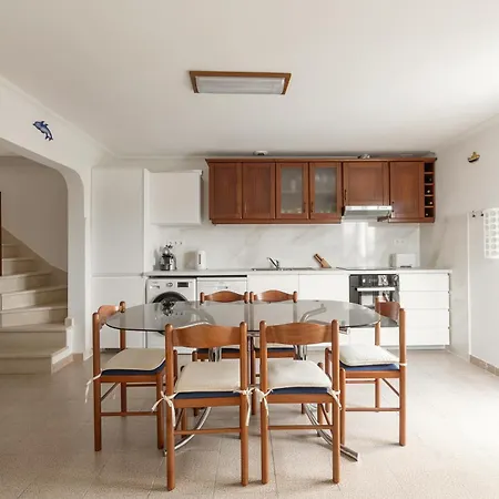 Ocean Breeze Baleal 페렐